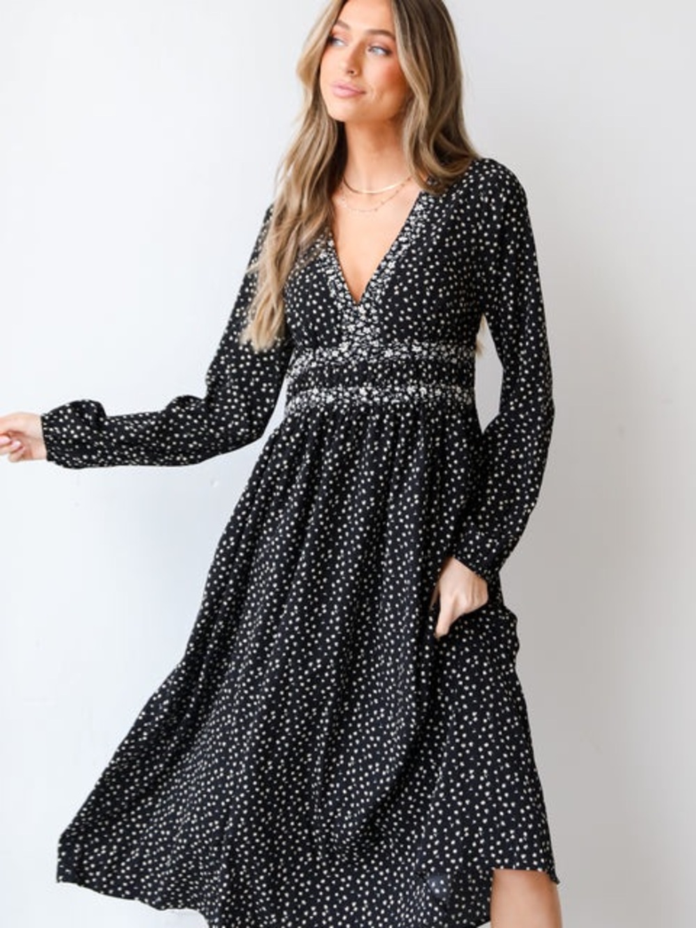 Final Touch Black Long-Sleeve Floral Midi Dress